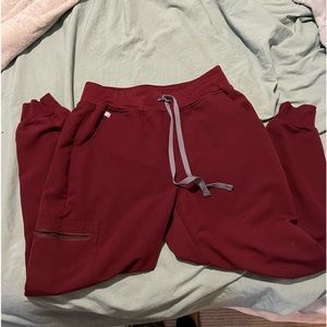 MAROON FIGS BOTTOMS AND TOPS